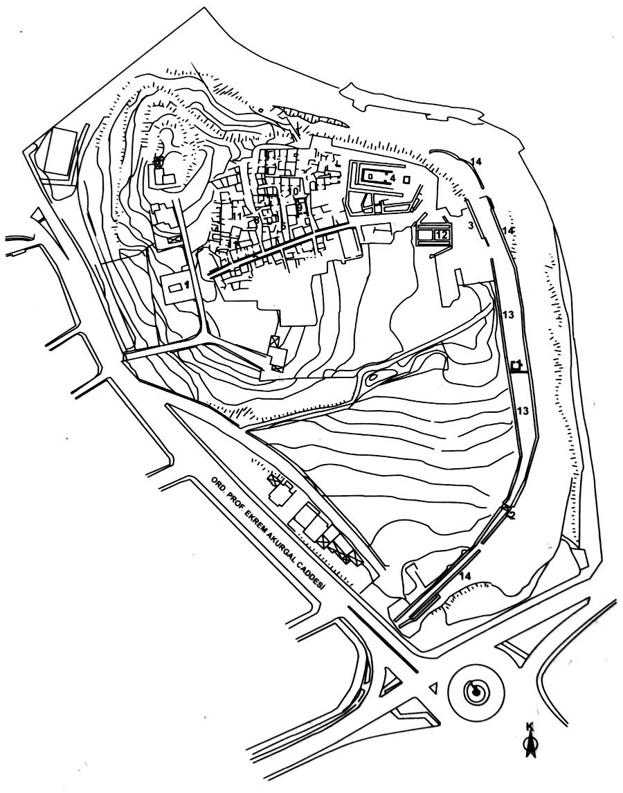 Карта-схема раскопок в Смирне