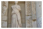 Статуя античной добродетели Софиа