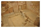 Перистиль и мозаичные полы с изображением голов Диониса и Медузы. 3-й дом западной инсулы