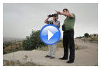 Видео: Участники экспедиции осматривают берег Тивериадского озера в районе Гадары