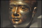 Голова статуи мужчины. Древнее царство, V династия, ок. 2500 г. до Р.Х. Базальт. Берлинский Новый музей. Из коллекции Эрнста фон Сименса.