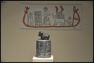 Лежащий овен. Примерно 3200 г. до Р.Х. Камень, Берлинский музей Пергамон. VA 7240.