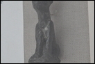 Статуэтка лохматой собаки с медальоном на шее. Бронза, Египет, I-II вв. по Р.Х. Британский музей. GR 2001.3-14.1. Медальоны были иногда подписаны.