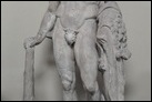 Статуя Геркулеса. Нач. I в. по Р.Х. Рим, Музей Киарамонти. Инв. 1771. Сочетает в себе тело, подобное Дорифору Поликлета, с головой, вдохновленной скульптурой Левкиппа.