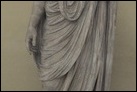 Статуя мужчины в тоге. Тело: нач. I в. по Р.Х., голова: кон. II в. по Р.Х. Рим, Музей Киарамонти. Инв. 2156.