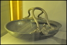 Овальная чаша. 70-90 гг. Эрмитаж. В 1275. Предназначалась для рыбных блюд.